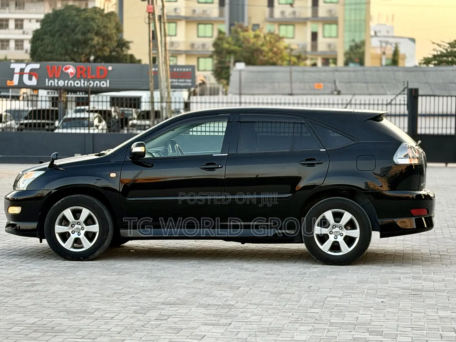 Toyota Harrier 240G 2007 Black