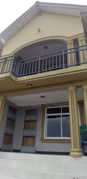 4bdrm House in Tabata for rent