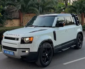Land Rover Defender 2021 White