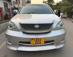 Toyota Harrier 2005 Silver