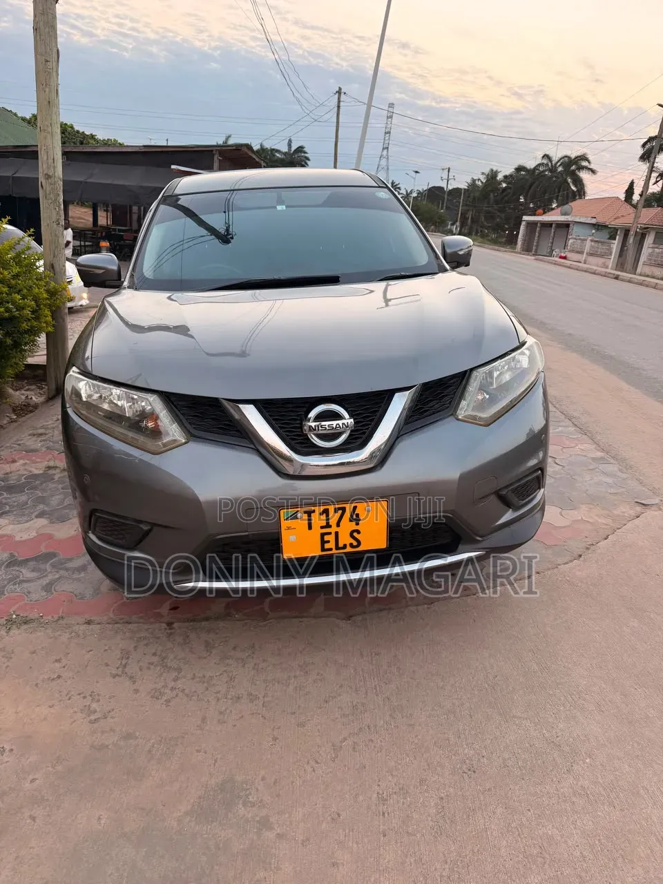 Nissan X-Trail 2014 Gray
