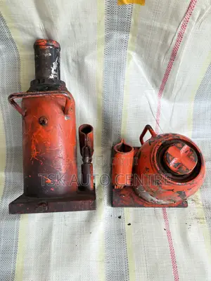 Hydraulic Jacks