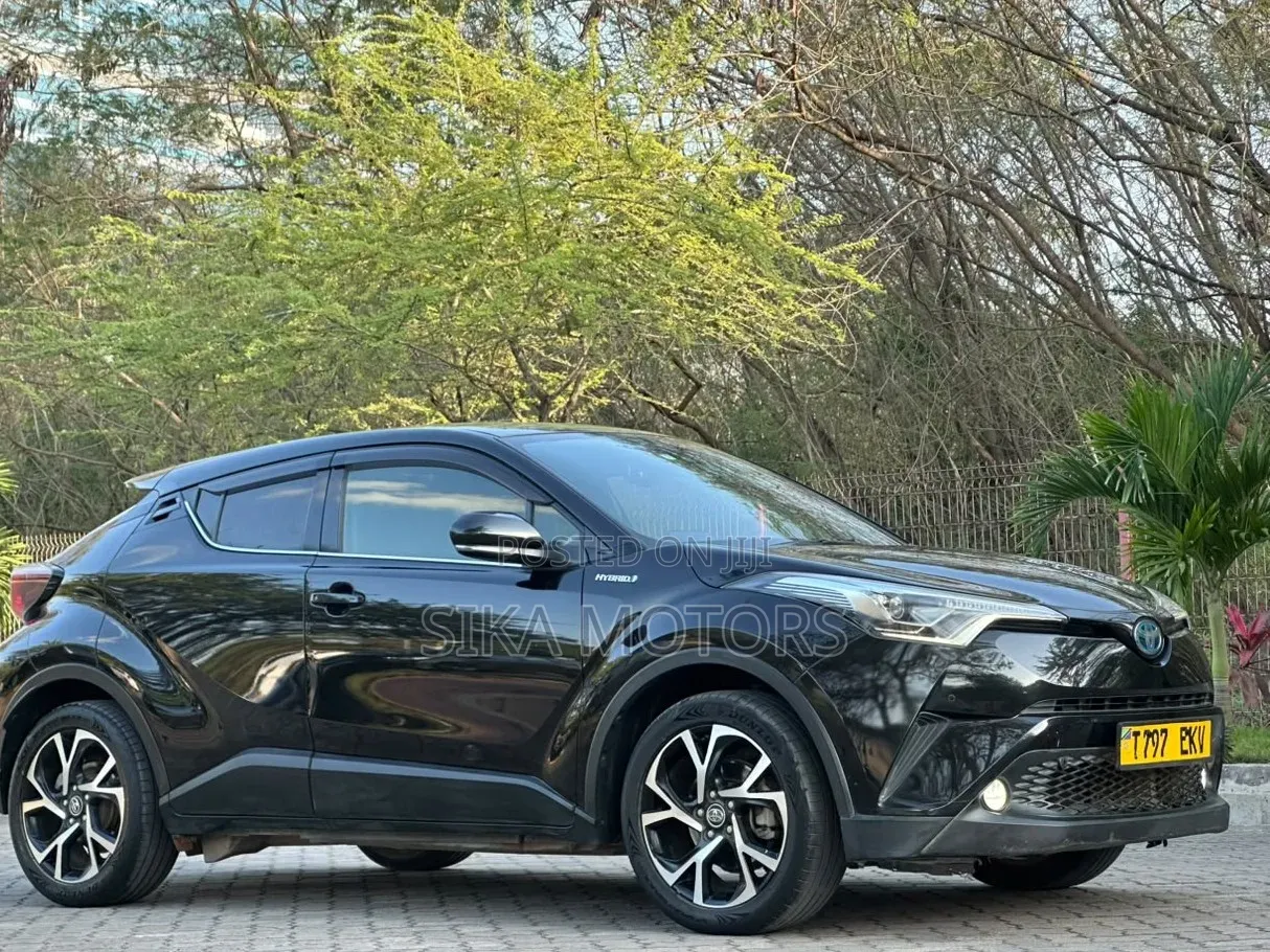 Toyota C-HR 2017 Black