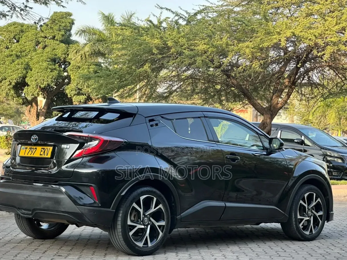 Toyota C-HR 2017 Black