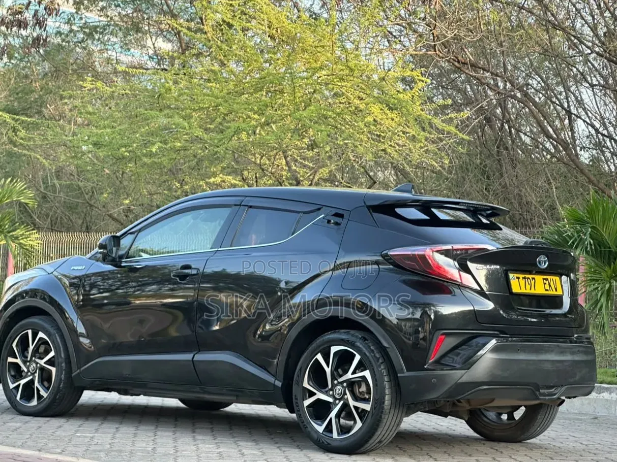 Toyota C-HR 2017 Black