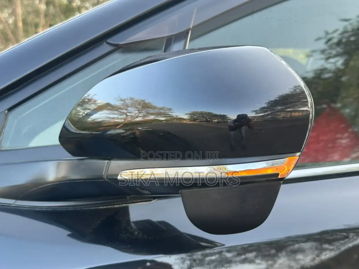 Toyota C-HR 2017 Black
