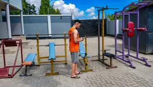 Vifaa Vya Gym Vinauzwa.