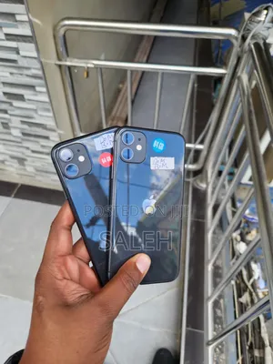 Apple iPhone 11 64 GB Black