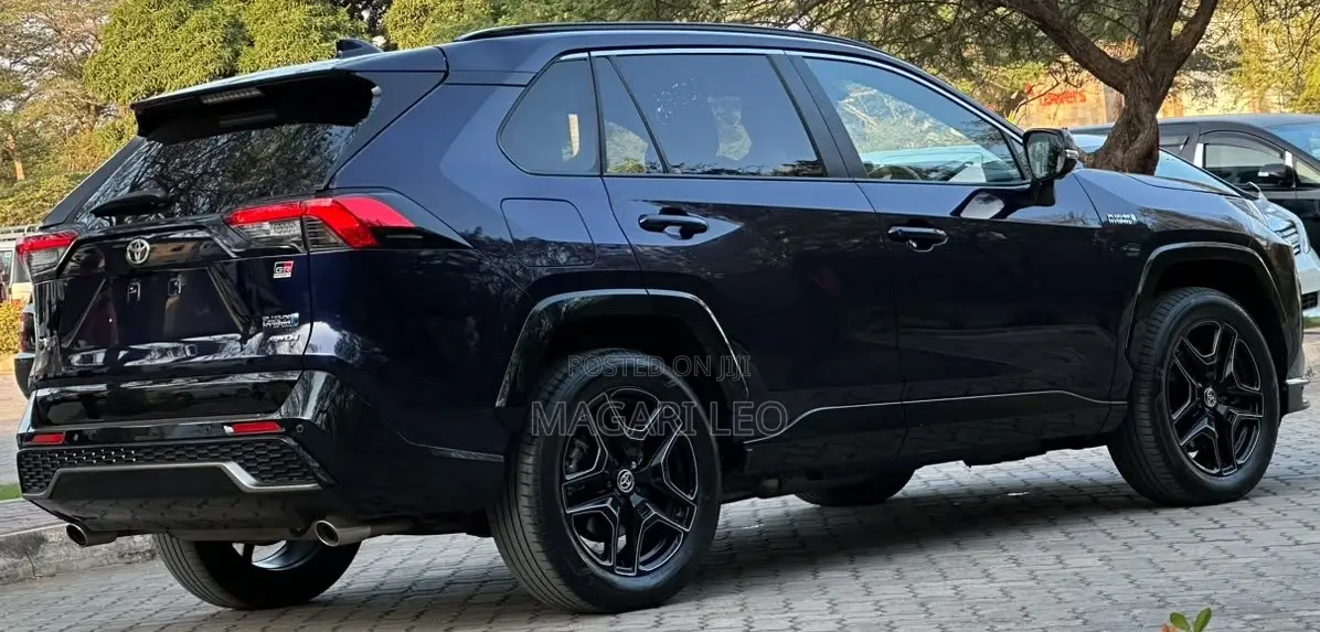 Toyota RAV4 Limited FWD 2024 Blue