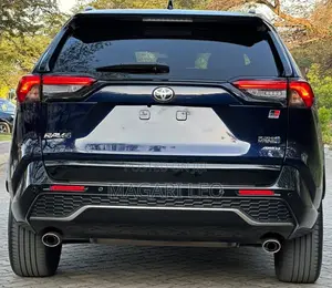 Toyota RAV4 Limited FWD 2024 Blue