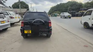 Toyota RAV4 Automatic 2000 Black