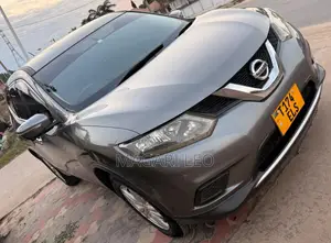 Nissan X-Trail 1.6 Diesel FWD 2014 Gray
