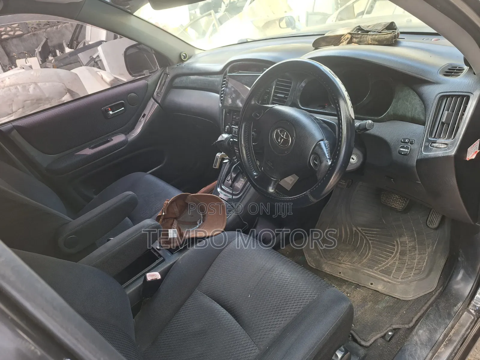 Toyota Kluger 2004 Black