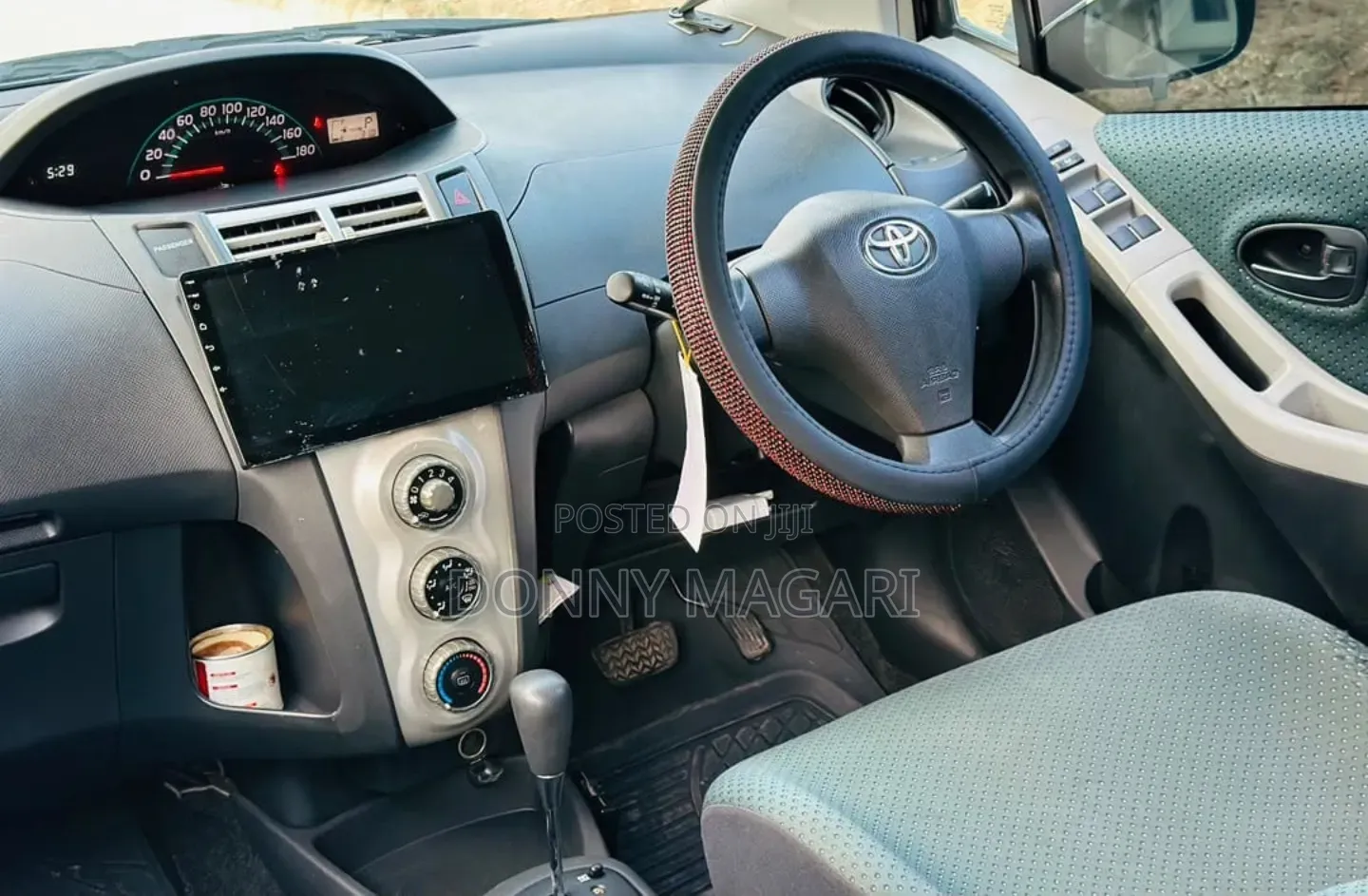 Toyota Vitz 2010 Black