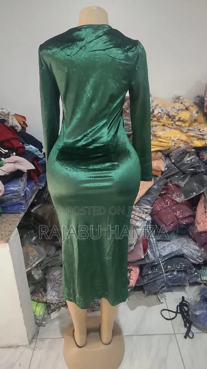 Tunauza Gauni Chambuu Kwa Bei Nzuri