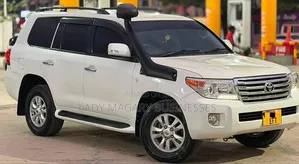 Toyota Land Cruiser 2008 White