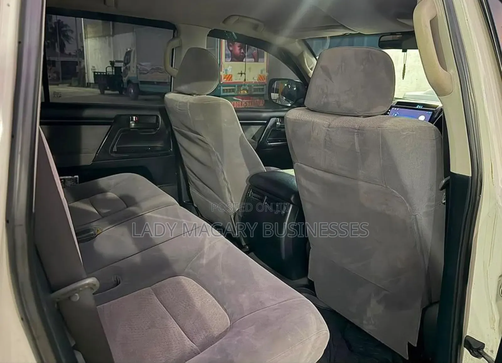 Toyota Land Cruiser 2008 White