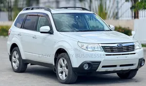 Subaru Forester 2009 White