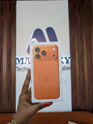 New Apple iPhone 17 Pro Max 256 GB Orange