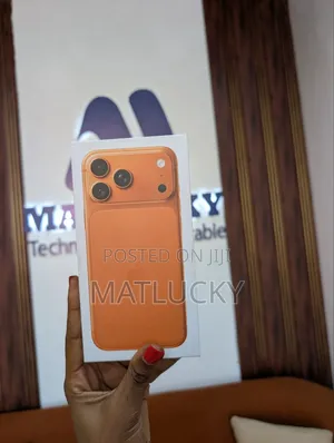 New Apple iPhone 17 Pro Max 256 GB Orange