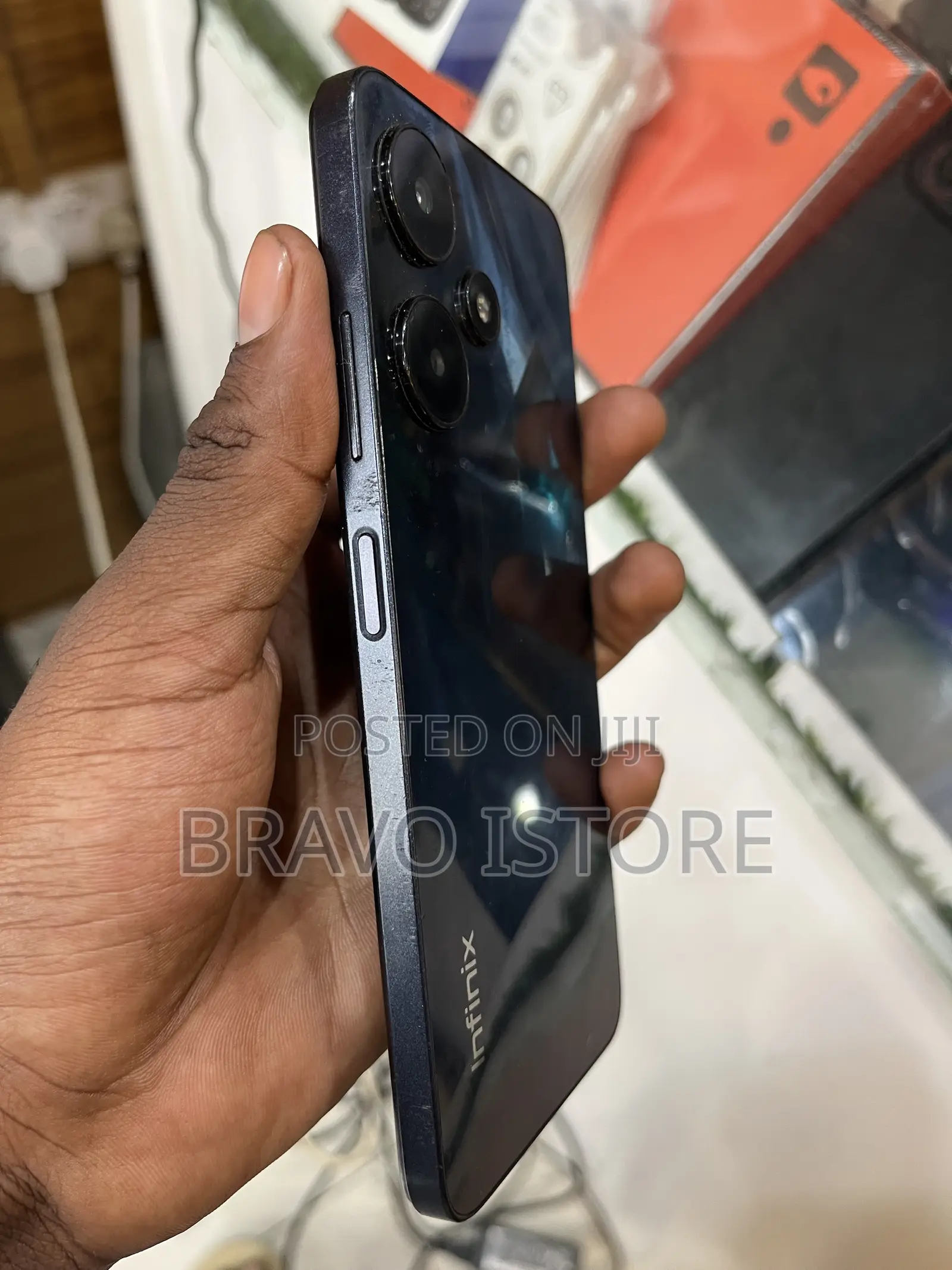 Infinix Hot 30i 128 GB Black