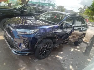 Toyota RAV4 Hybrid 2024 Blue
