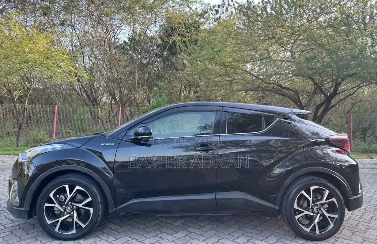 Toyota C-HR 2017 Black