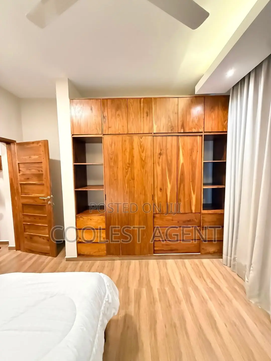 Furnished 1bdrm Apartment in Coolest Estate, Oyster Bay for rent