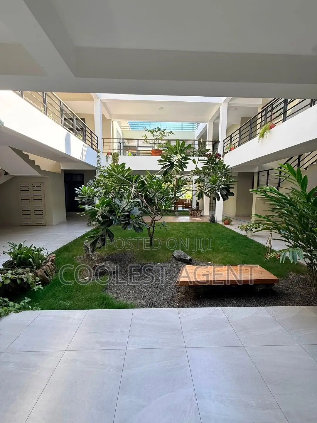 Furnished 1bdrm Apartment in Coolest Estate, Oyster Bay for rent