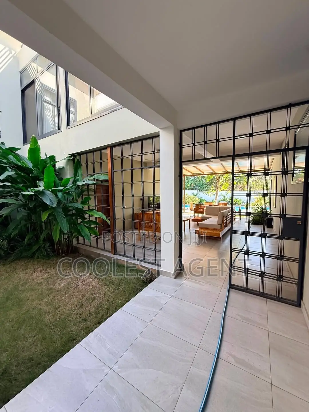 Furnished 1bdrm Apartment in Coolest Estate, Oyster Bay for rent