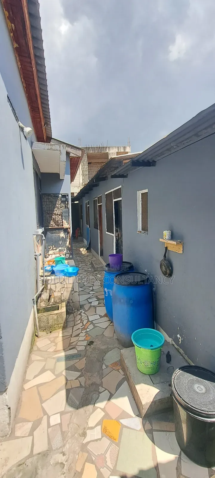 5bdrm House in Sinza for sale