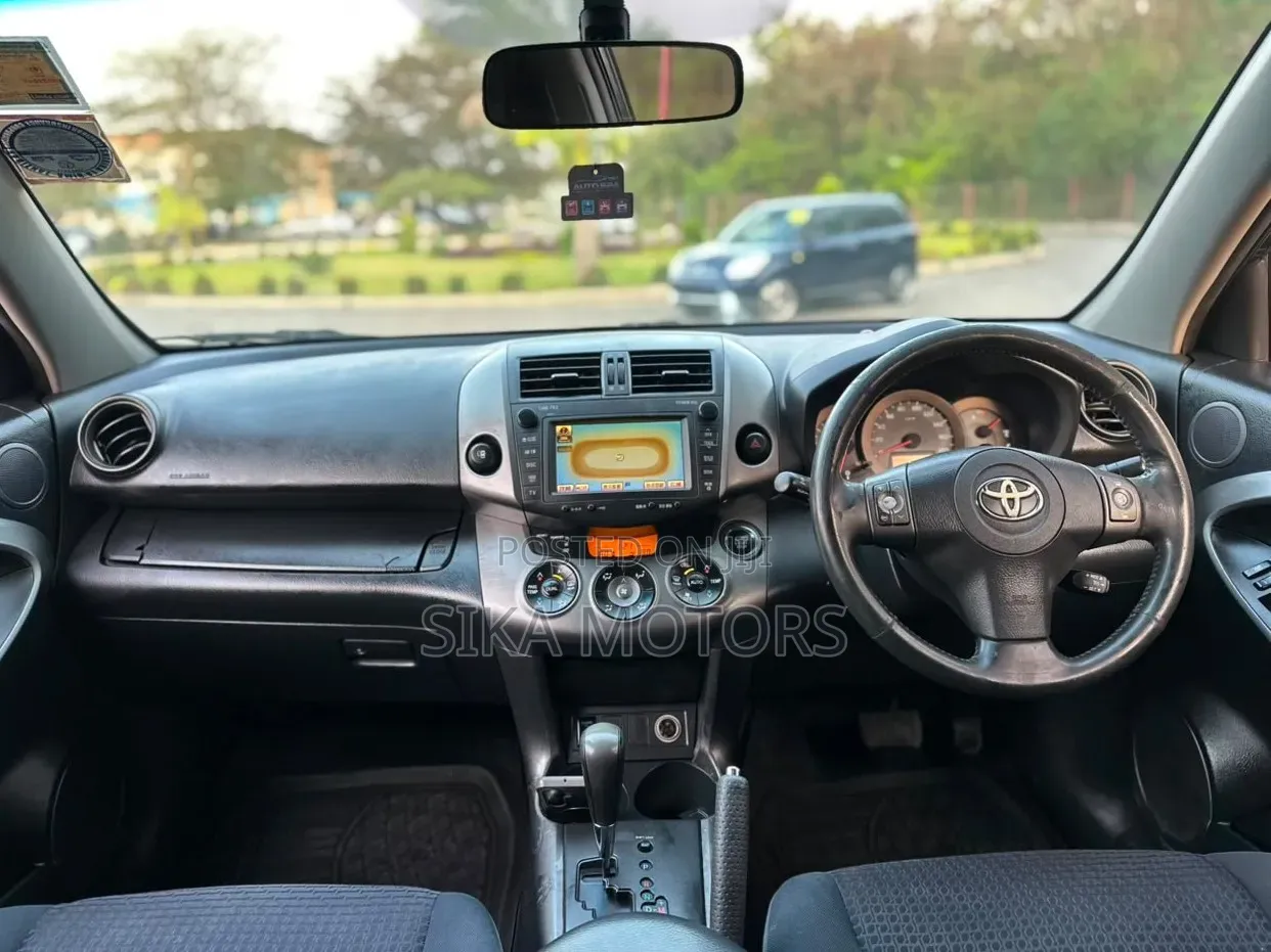Toyota Vanguard 2009 Black