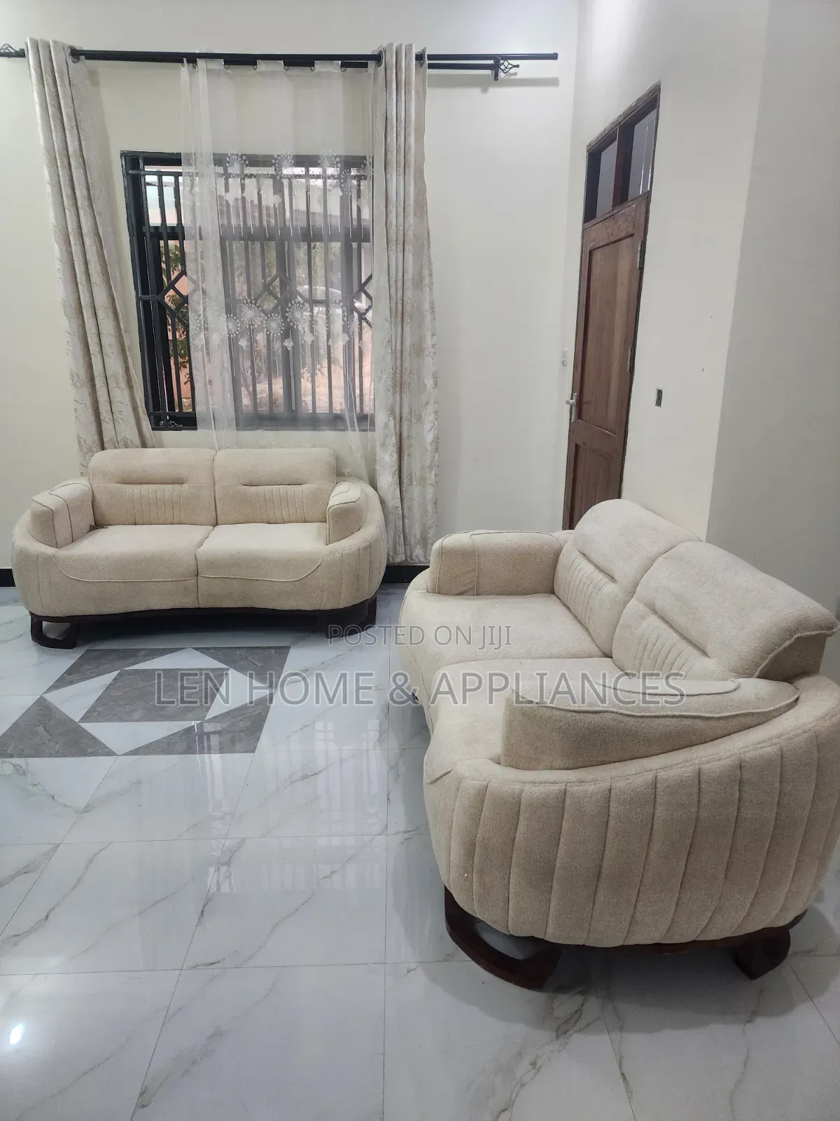 Sofa Used Uk 2: 2 Color Cream