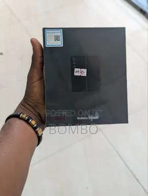 New Samsung Galaxy Z Fold 5 256 GB Black