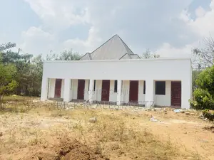 Kiwanja Kinauzwa Malimbe Chuoni ( Saut )