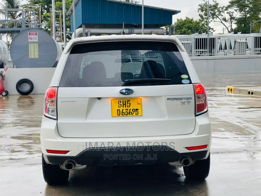 Subaru Forester 2011 White