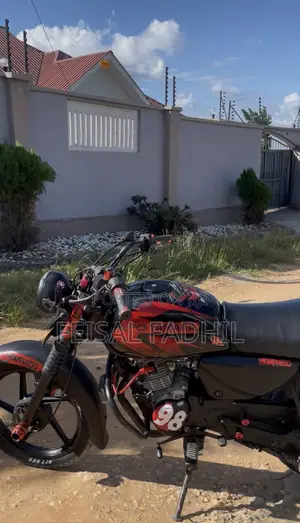Bajaj Boxer X125 2023 Black