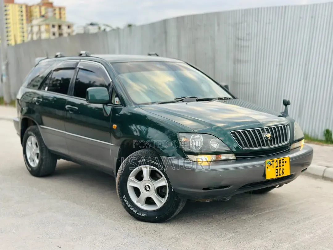 Toyota Harrier 2001 Green