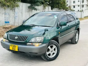 Toyota Harrier 2001 Green
