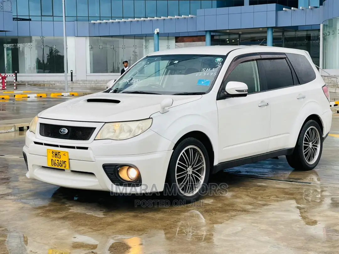 Subaru Forester 2011 White