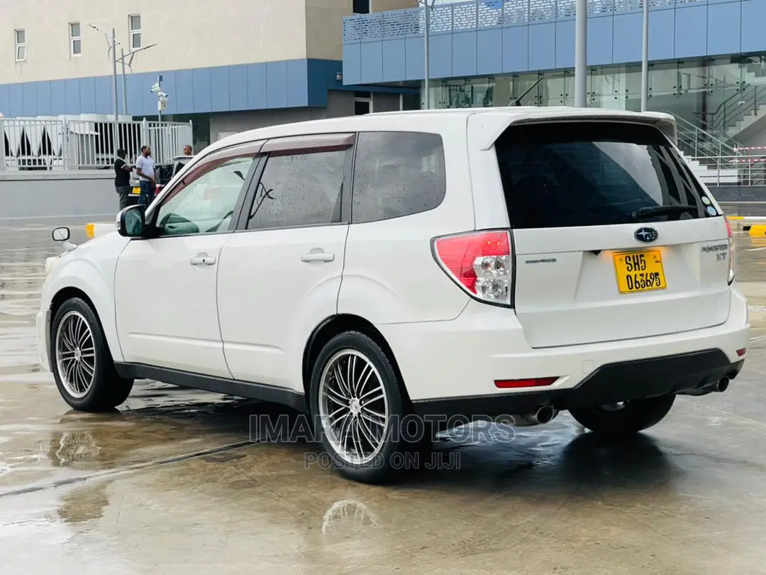 Subaru Forester 2011 White