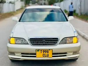 Toyota Cresta 2001 White