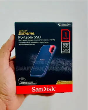 SanDisk Extreme Portable SSD 1TB USB 3.2 Gen 2 Water-Resistant Design