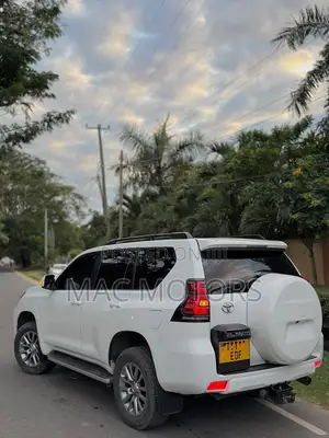 Toyota Land Cruiser Prado 3.0 172hp 2020 White