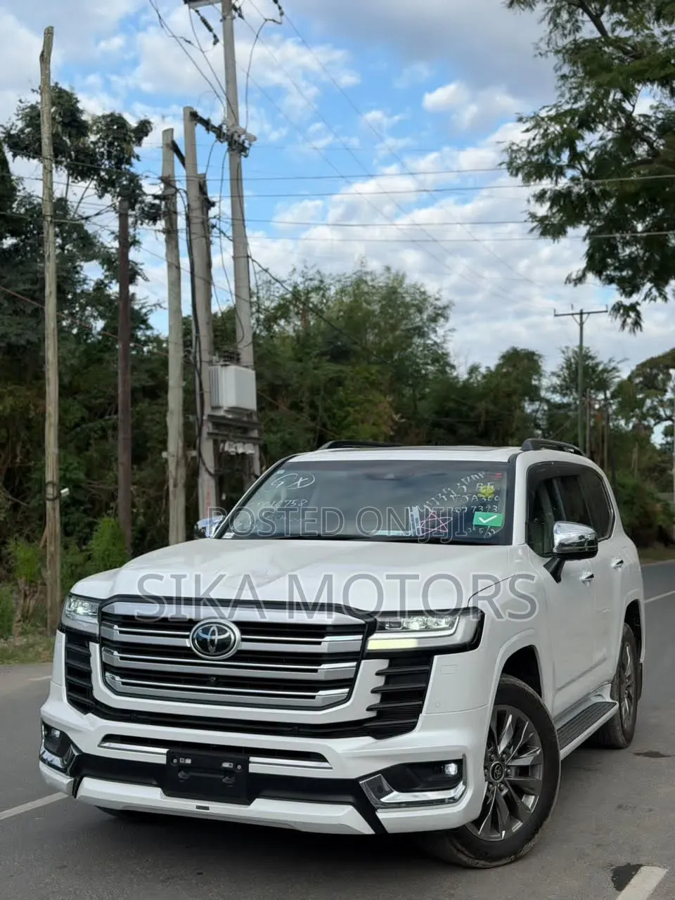 Toyota Land Cruiser 2024 White