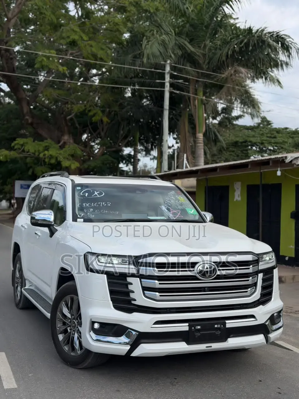 Toyota Land Cruiser 2024 White