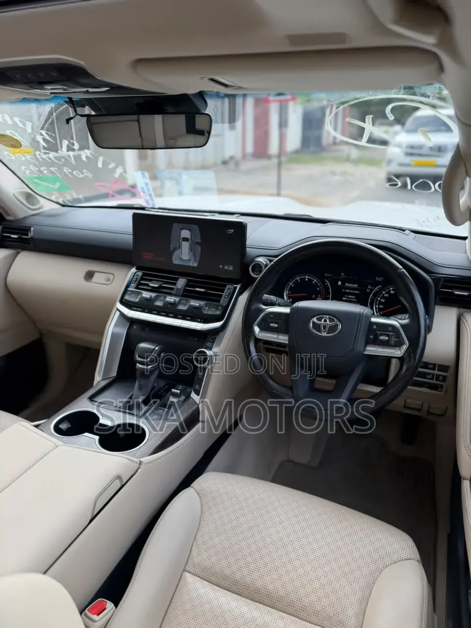 Toyota Land Cruiser 2024 White