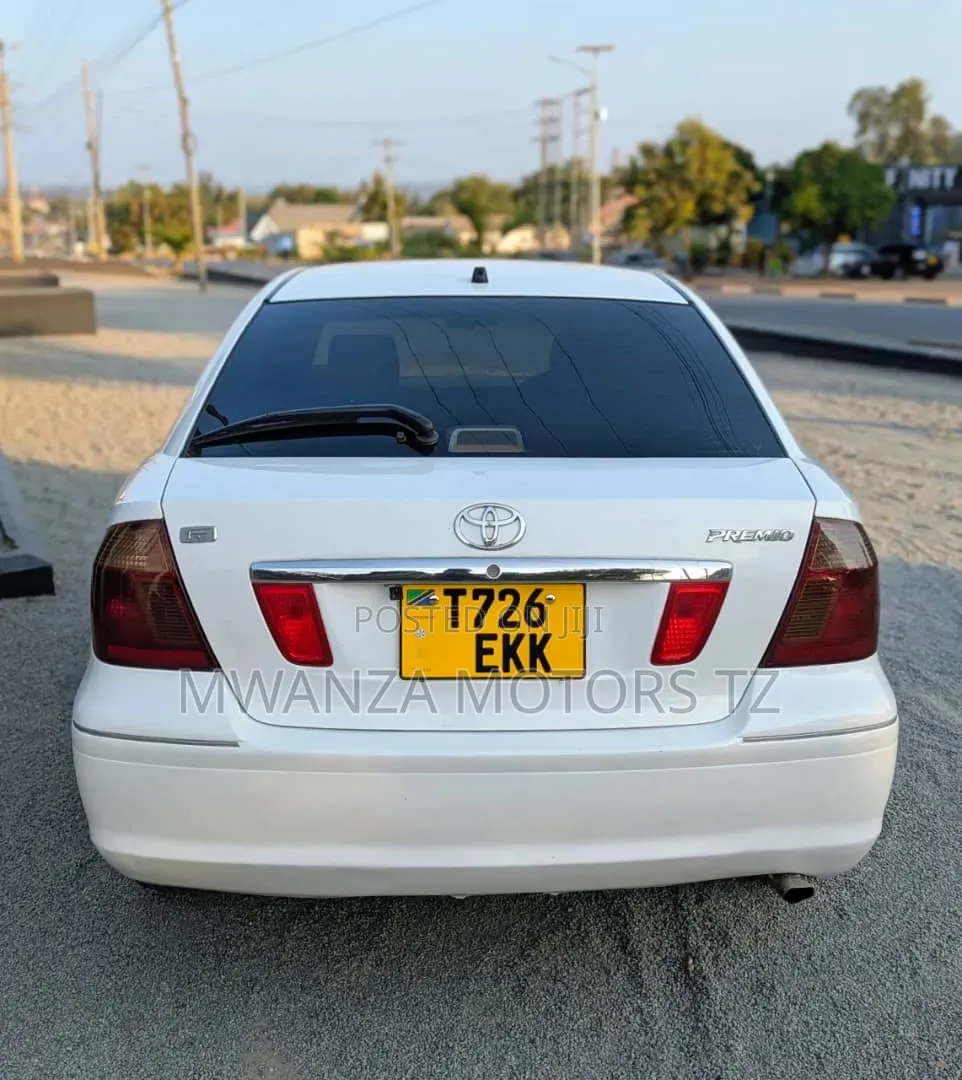 Toyota Premio 2006 White