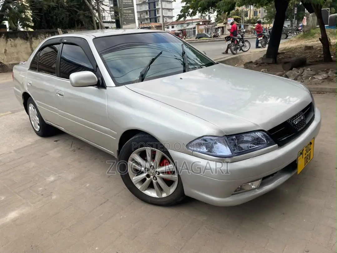 Toyota Carina 1998 Silver