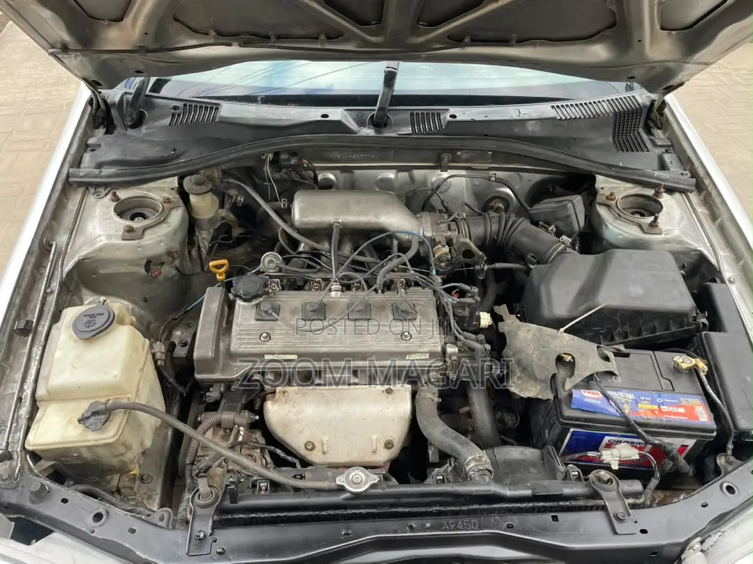 Toyota Carina 1998 Silver